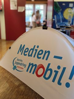 Das Medien-mobil! macht bis 2026 monatsweise Halt in ganz Oberfranken.